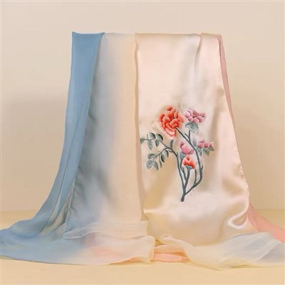 刺繍100％シルクスカーフ